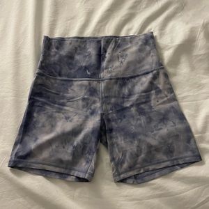 Align shorts 6”